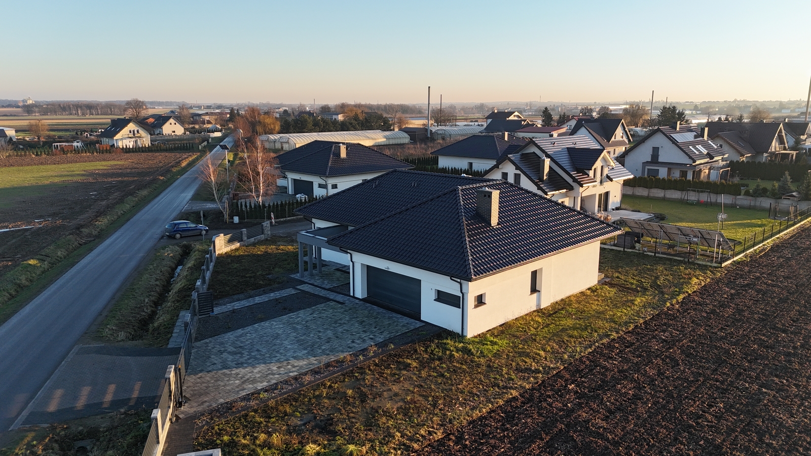 DJI_20251219145049_0684_D